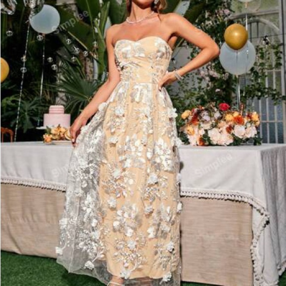 Strapless Floral Embellished Dress - Cream and White